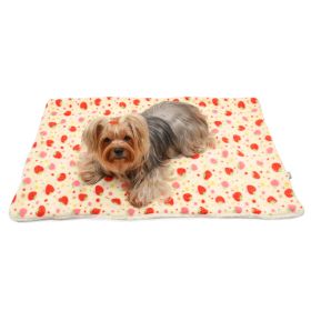 Yummy Strawberry Fleece/Plush Blanket (Color: Green, size: One Size)